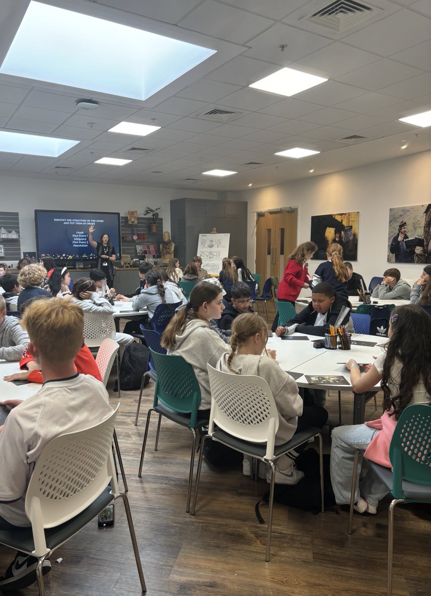 RushcliffeEngl's tweet photo. Students took part in a screenplay writing session at The Making of Harry Potter. Definitely some budding directors, producers, and actors here! 🍿 https://t.co/Tdoblh6mEf
