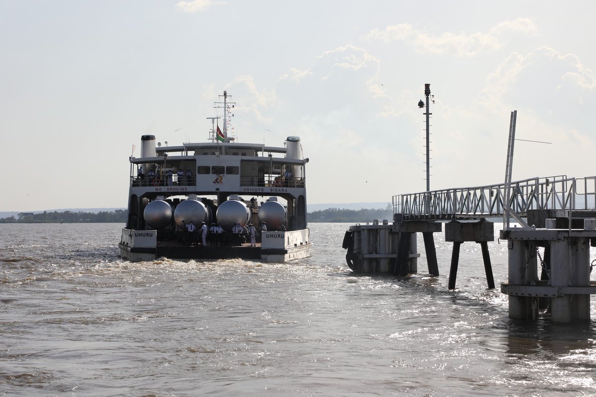 SandeZack's tweet photo. @KDFMissions @KenyaShipyards @MakeItKenya #MVUhuruII matata sana https://t.co/YFRS4vAimL