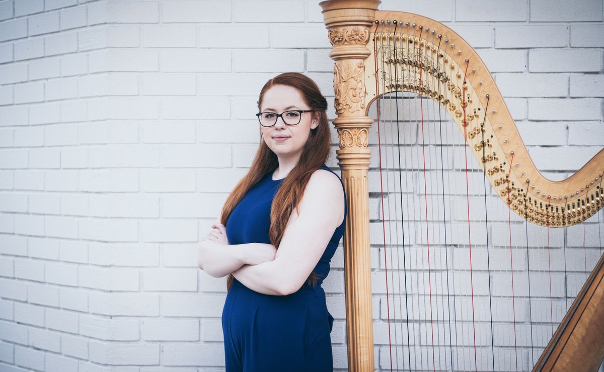 RWCMD's tweet photo. Llongyfarchiadau enfawr to #RWCMDHarp grad @MaredEmyrHarp who has just been announced as the Kings Harpist @RoyalFamily ๐ผ
She's the seventh official harpist to His Majesty, succeeding fellow #RWCMDgrad @alishuwsharp.
https://t.co/USJxekBV44 https://t.co/EH9mI90dOf