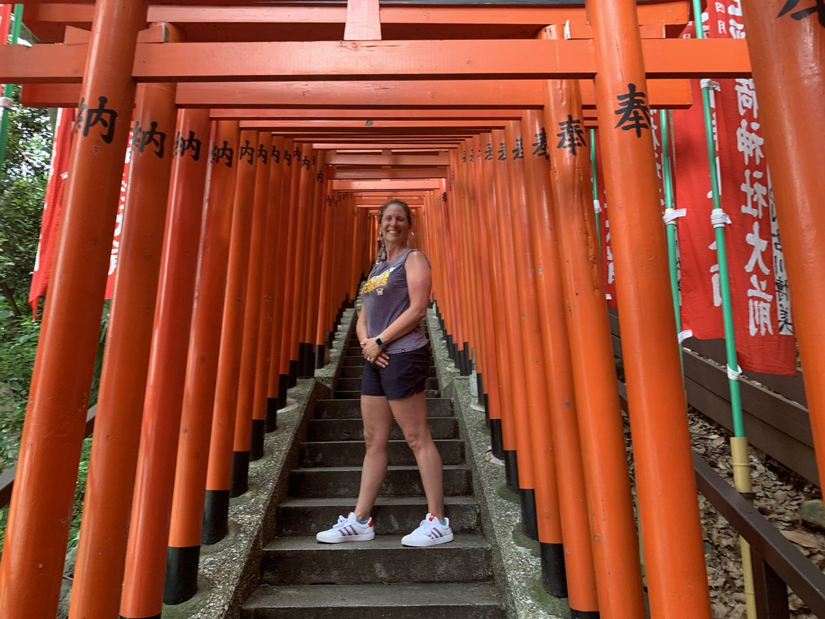 Michele Ahouse tweet media