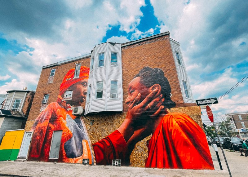 Presenting "The Mother"
A new Philadelphia mural designed by multidisciplinary artist, Walé Oyéjidé
made in partnership with <a href="/muralarts/">Mural Arts</a>