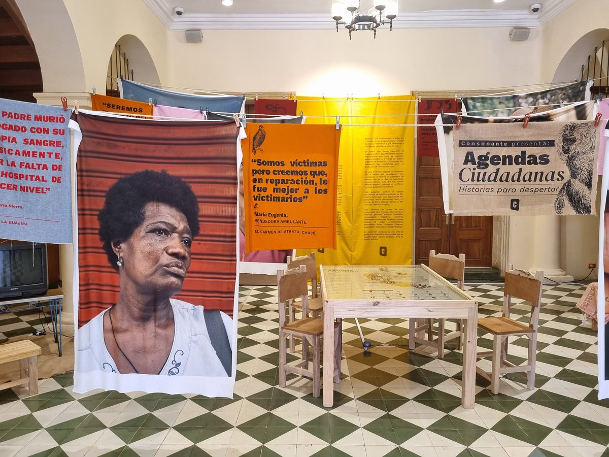 AntenaGabriel's tweet photo. En el #FestivalGabo2024 encontré esta bofetada de doña Maria Eugenia a la #LeydeVictimas
Esta mujer Chocoana dice que le fue mejor a los victimarios. Quien le responde? https://t.co/9LnsRAOAeV