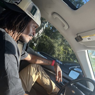 MisterSirOF's tweet photo. #NewProfilePic https://t.co/ioKhDPScne
