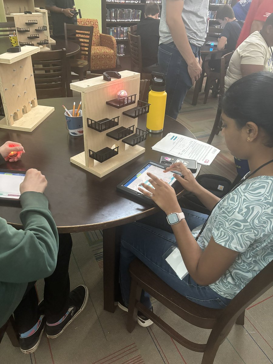 How fun are these <a href="/SpheroEdu/">Sphero Education</a> boards that <a href="/cgigroup/">cgigroup</a> 3D printed for <a href="/BeltonISD/">BeltonISD</a>! 

What a great partnership to have. We have such a great community &amp; our students always impress me with their coding