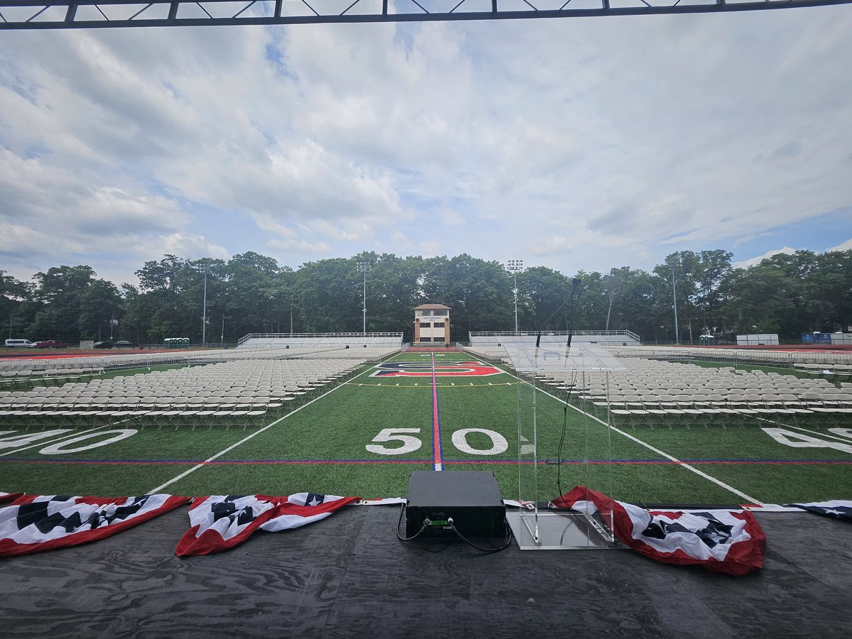 MrDennisGreen's tweet photo. The calm before graduation is tangible at Schenectady High School. The field is beautifully prepared, ready to celebrate our young people's achievements. #Graduation2024 #SchenectadyPride @SCSchools https://t.co/ehCZeOJzXZ