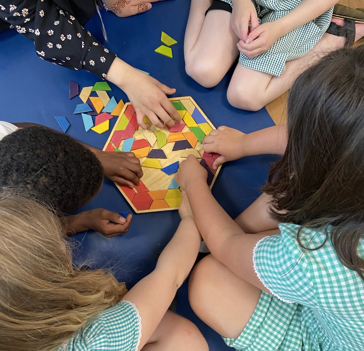 We have loved having Maths Mind Missions workshops <a href="/happypuzzle/">Happy Puzzle</a> in school this week, thank you PTFA! Problem solving and investigations across the school! #MathsWeek
