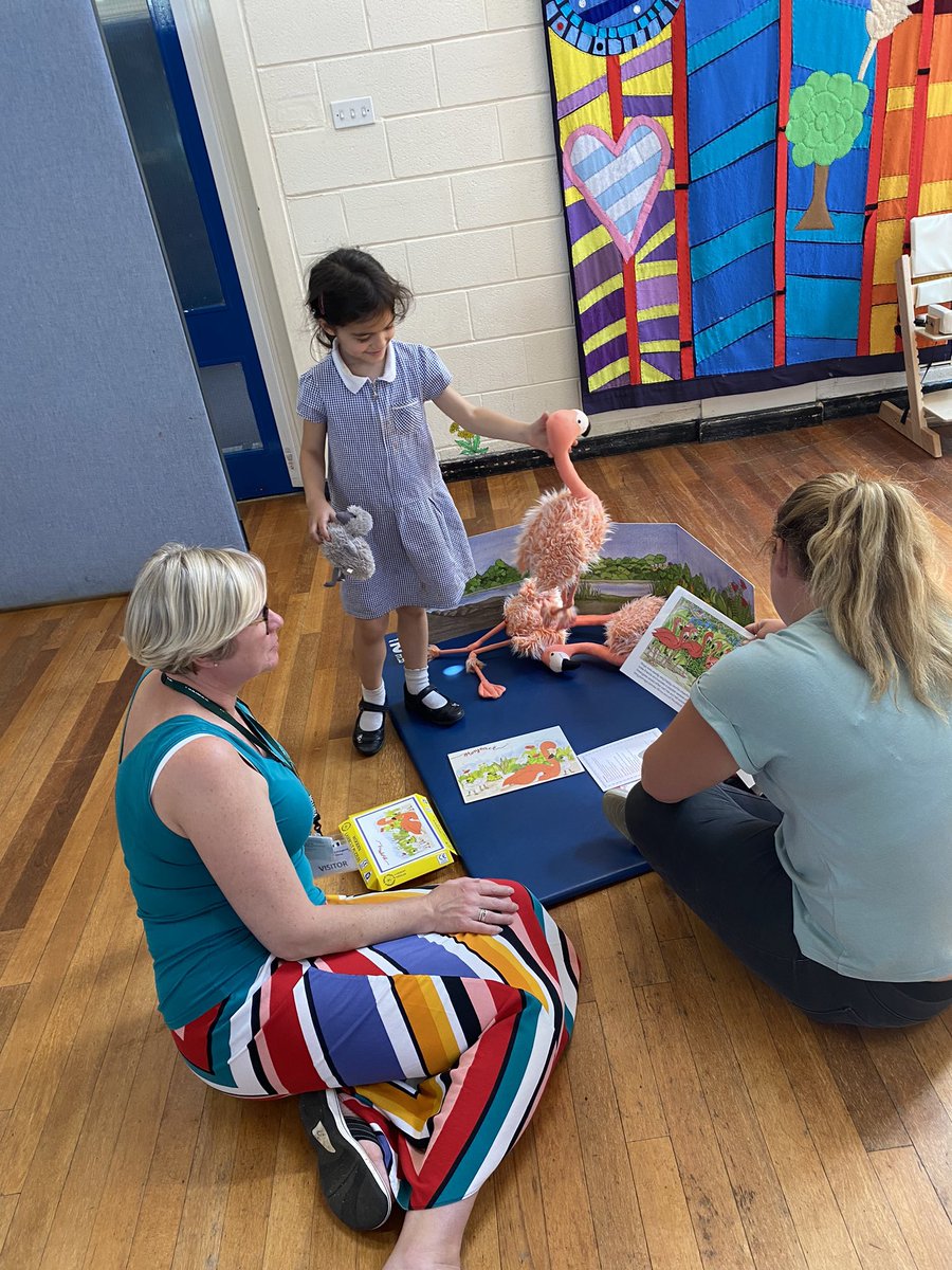BranstonInfant1's tweet image. Our new Story Sack #FamilyLearning course started this afternoon. This week the children explored story sacks and picked their own book as a starting point to creating their own sacks. Can’t wait to get started on them next week 📚 @2aspirelearning