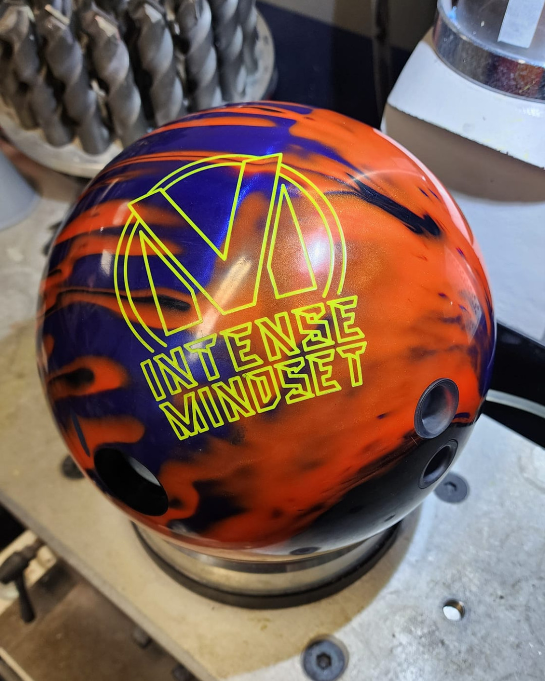 Brunswick Perfect Mindset Bowling Ball (12