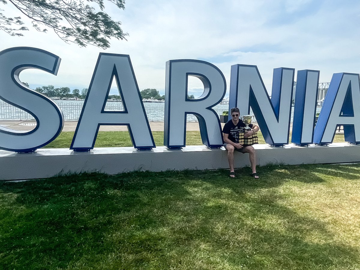 First stop of the #MemorialCup tour: 

📍Sarnia, ON with the Glavin’s