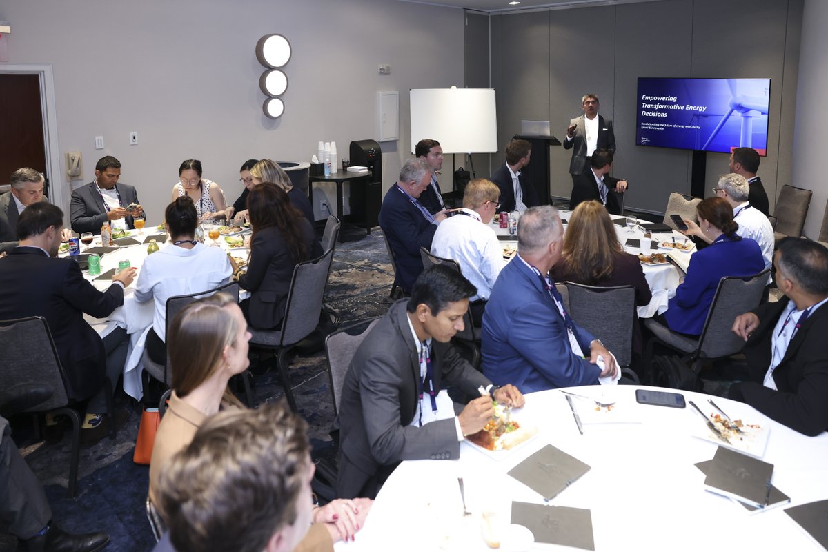 EnergyExemplar's tweet photo. 💥Our CEO and industry leaders met at @RE_Transition Global Energy Transition 2024 to discuss how Energy Exemplar is leading the way in addressing industry changes. We can help you plan your Energy Transition journey with modeling & simulation https://t.co/gj4QDlb7OX
#PLEXOS https://t.co/CYEbGleYg5