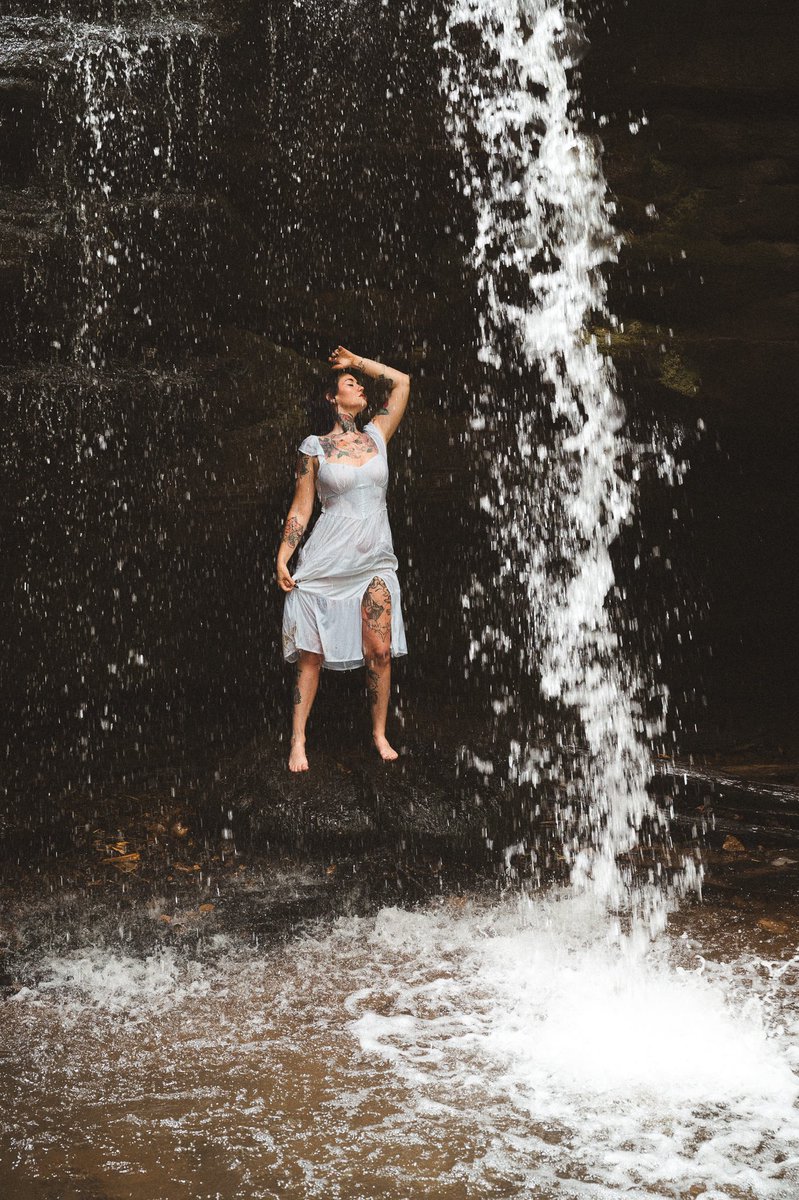 “Cascade”

Muse: <a href="/Sapphire_DDream/">SapphireDayDream</a>