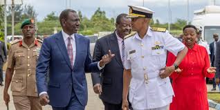 OnguruMeister's tweet photo. #OccupyStateHouse
I think KDF told William Ruto to go fuck himself. The tune change from “I will have all you jailed!” to “I just want to talk🥹” is a tad too drastic 😂😂😂
#RoadToStateHouse
#7DaysOfRage
#TotalShutdownKenya #RevolutionKE
#OccupyParliament
#RejectFinanceBill2024 https://t.co/9P0B9DLSCg
