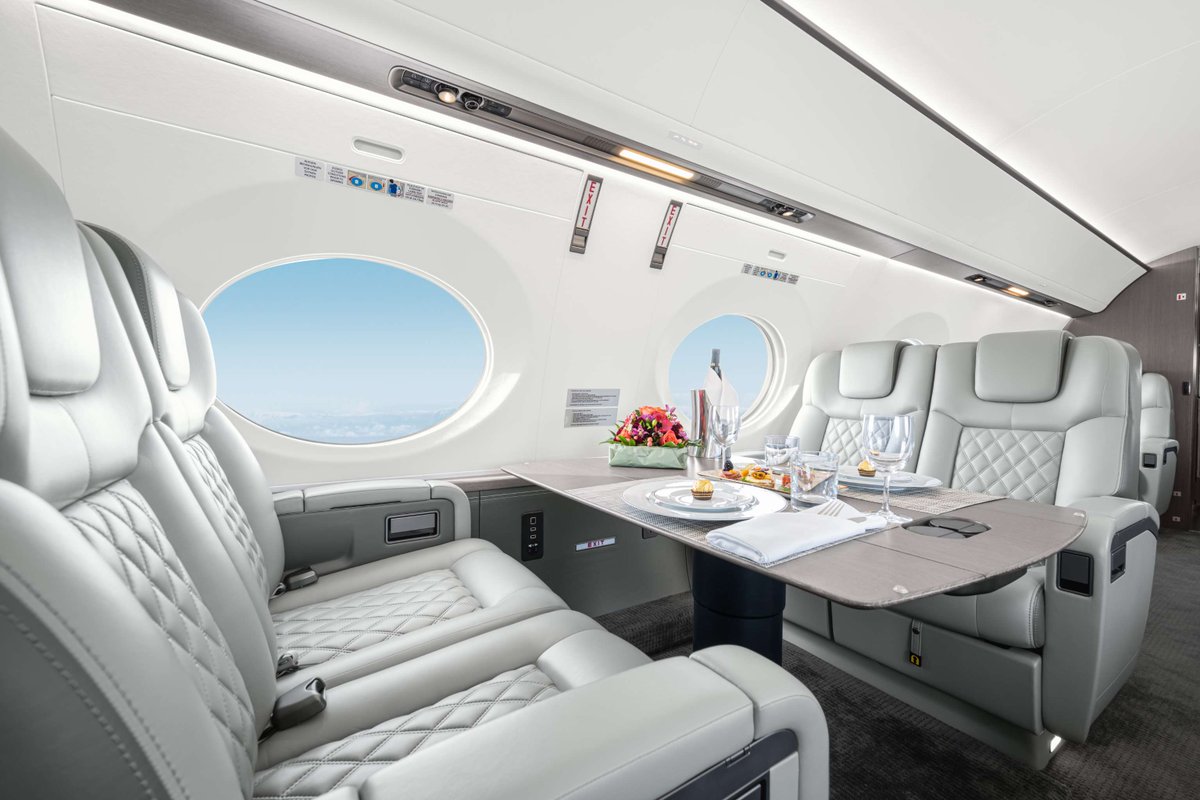 jetaviation's tweet image. Experience the world with our global charter fleet.

Model: Gulfstream G500
Seating: 13 passengers
Range: 5,000 nm | 9,260 km
Speed: 450 kts | 833 km/h
Endurance: 10:00 h

Start your journey at ow.ly/t6ZO50Sqhcp

#Aviation #BusinessAviation #FlyCharter #CharterWednesday