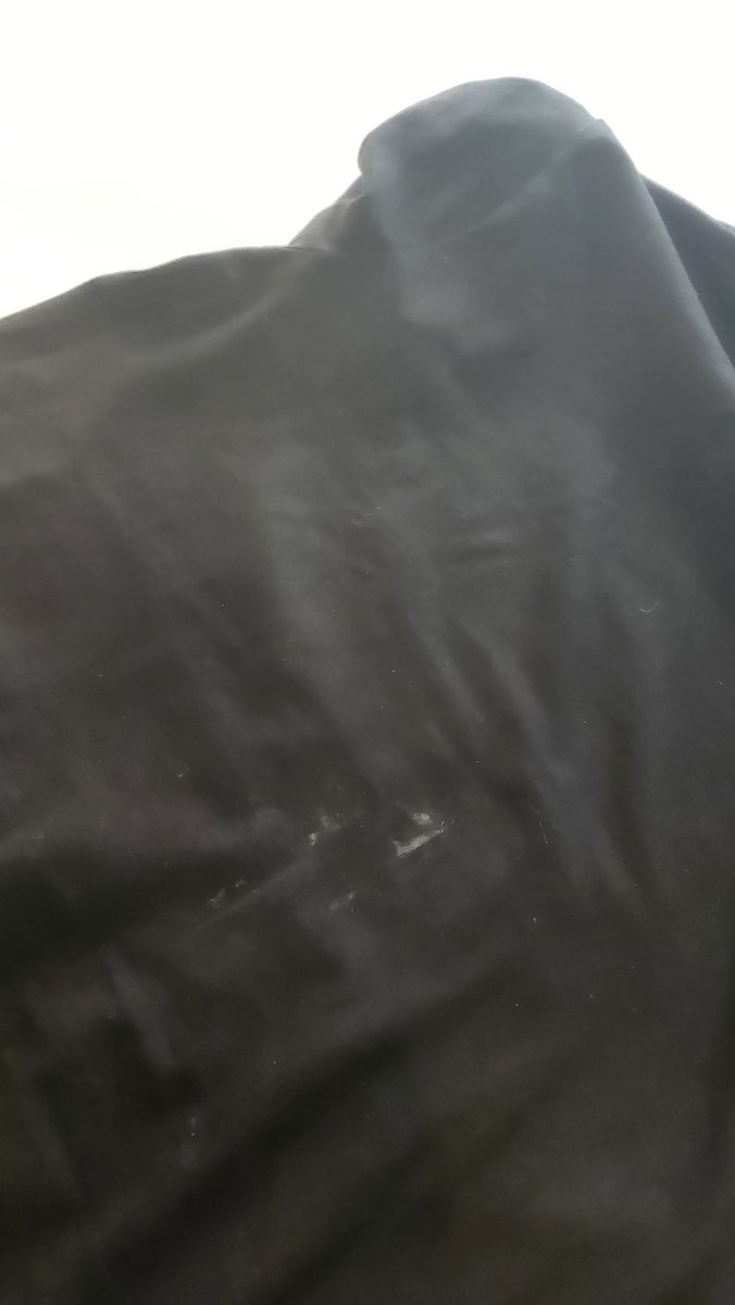 0052MEL's tweet photo. 😭 @FlyLoganair have ruined my dress. The 1 Cabin crewe member said it looks like oil or tar from the engineers! It was all over my legs, the whole flight the helpful lady helped me baby wipe my legs and seat. I was moved seats but not impressed!! New dress needed! 🙄 https://t.co/mXTwvMVbbQ