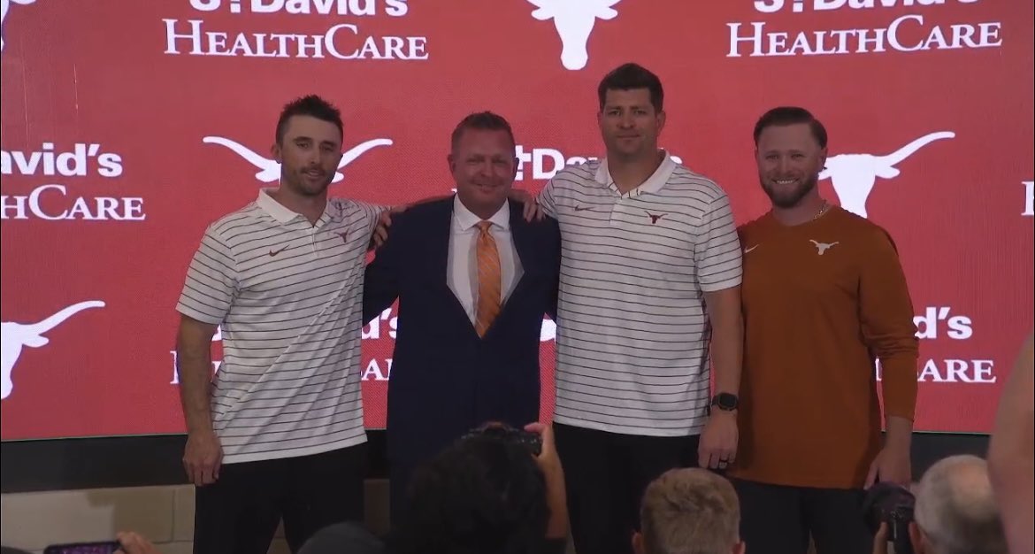 bradenhanzelka's tweet photo. Thought I’ve seen this picture before https://t.co/pn4jzFQQS1