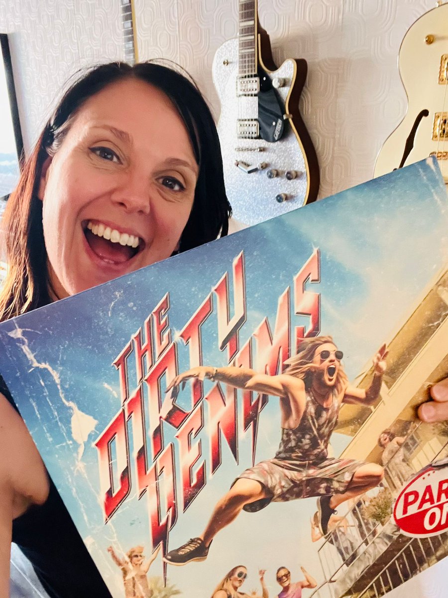 thedirtydenims's tweet photo. HEY HEY! LET'S SCREAM OUT LOUD, TODAY IT'S CAPSLOCKDAY. SO GET YOURSELF OUR NEW VINYL AND MAKE US PROUD! https://t.co/UCSTRb6wJm https://t.co/p3EHfZMFch