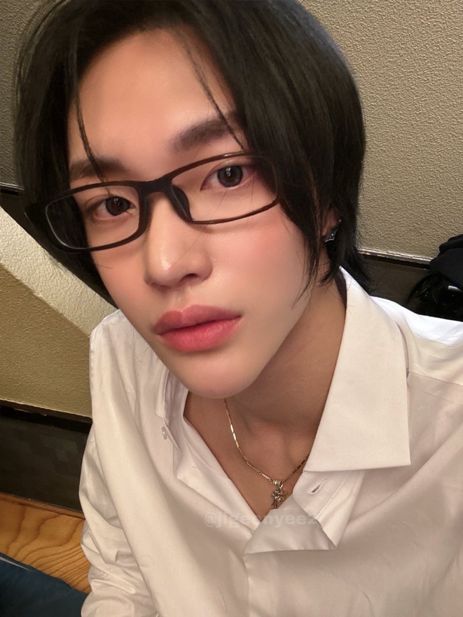 10 ตัวละครที่โคตรจะเหมือนผม😈
1. ไซตามะ ด้านความแข็งแกร่ง
2.โยฮันลีเบิร์ต ด้านจิตวิทยา
3. ชายไร้ตา ด้านหน้าตา
4. ไลท์ยางามิ ด้านสมอง
5. เซ็นคู ด้านการเอาชีวิตรอด
6. กาโร่ ด้านมืด
7. ทันจิโร่ ด้านแก้แค้น
8. แพทริคเบทเมน ด้านซิกม่า
9. เทพเงา ด้านเบื้องหลัง
10.โทจิ ด้านหุ่น