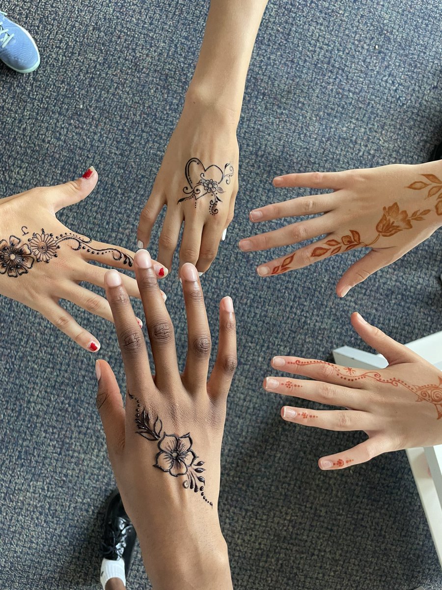 Manor House tweet media