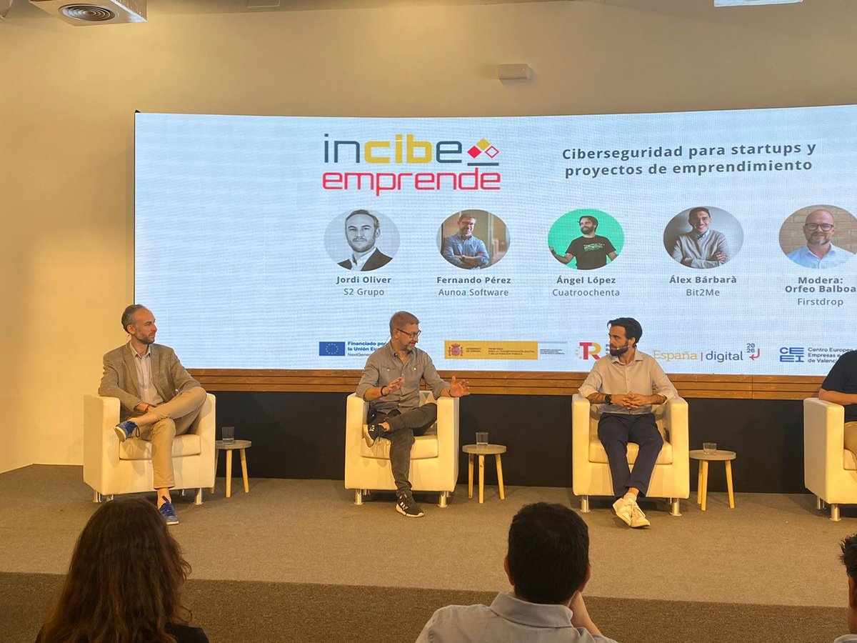 .<a href="/angel_sofistic/">Angel López</a> (CIO de Cuatroochenta) ha participado 🗣️ esta mañana en el encuentro <a href="/IncibeEmprende/">INCIBE Emprende</a> para startups que ha tenido lugar en el <a href="/ceeivalencia/">CEEI Valencia</a> para hablar sobre los retos en #ciberseguridad a los que se enfrentan las empresas en los primeros estadios, bases sobre