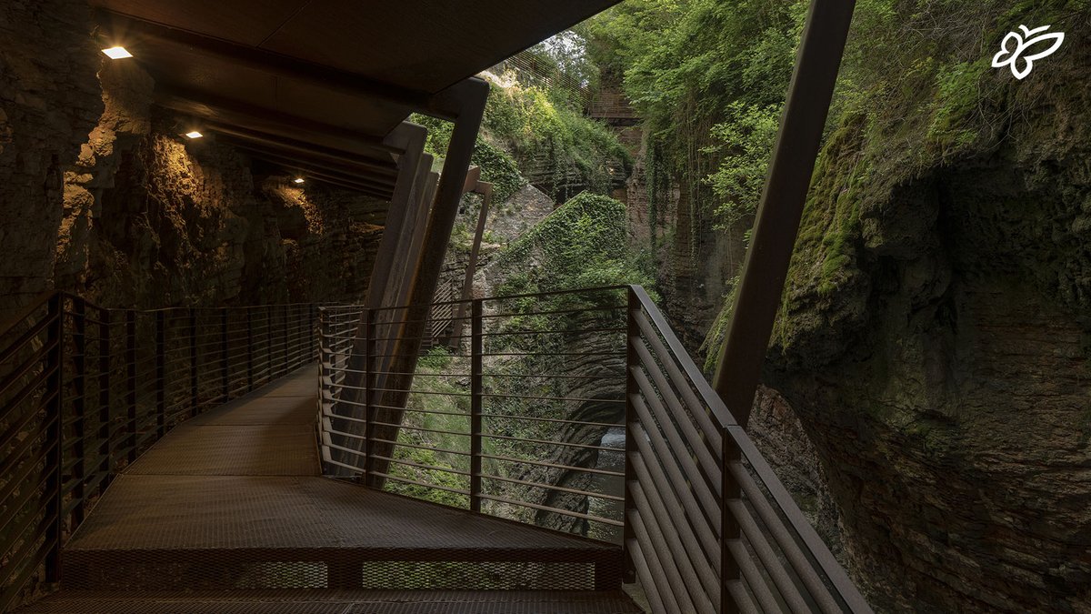 In Trentino there are some places that you've probably never heard of. We call them "Hidden Gems" 💎 
Discover them here ➡️ tinyurl.com/TrentinoHidden…

[📷 L. Rotondo] 
#visittrentino #trentinowow #summerintrentino