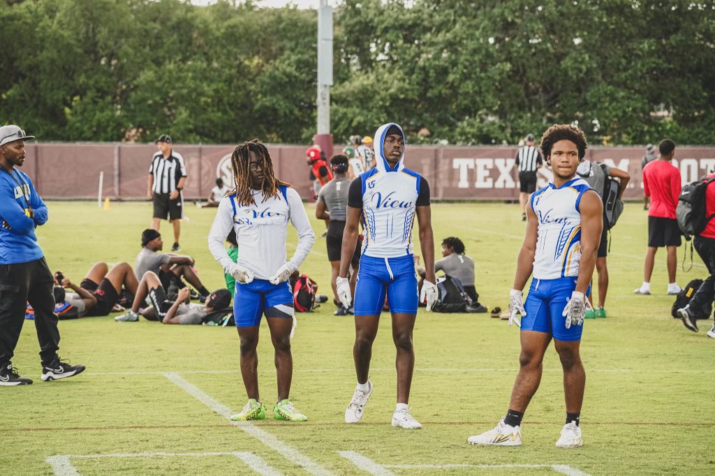 Last week our boys got to travel to <a href="/TexasAggieFB/">TexasA&M</a> to compete at their 7on7 tournament! Keep up the great work boys! Thank you again to the entire <a href="/TexasAggieFB/">TexasA&M</a> staff for putting on a great tournament! 
#RecruitLC 🔵🟡 #HTT