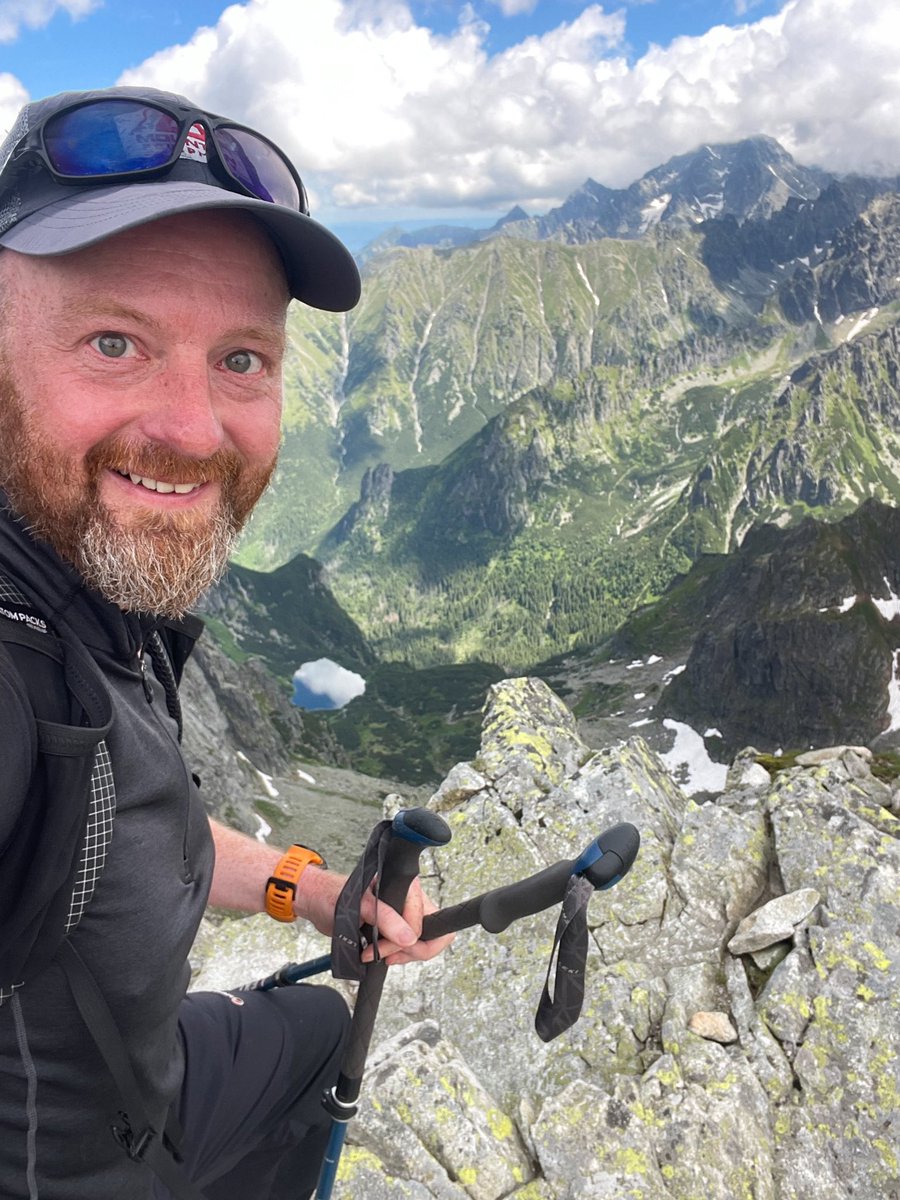 adrianconchie's tweet photo. In my element, looking down at the incredible views below, from an altitude of approximately 2,350m, as we approached the summit of Rysy (the highest mountain in Poland) from the Slovakia side. 🤩🇸🇰

#Rysy #Hightatras #mountains #explore #summit #hiking #adventure #Slovakia https://t.co/6xI3GuhQTv