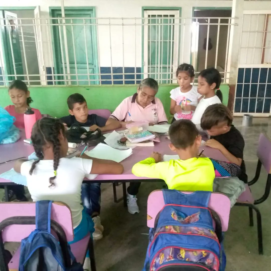 Fundación Regional El Niño Simón Bolívar. tweet media