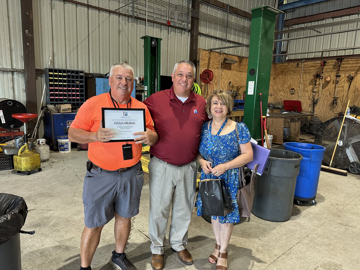 FCSD Plant Services (@fcsd_plantsvcs) on Twitter photo Congratulations to Paulo Amaral for being selected as the Plant Services Employee of the Quarter.
Keep up the great work!
<a href="/FlaglerSchools/">FlaglerSchools</a> <a href="/FlaglerSoup/">Supt. LaShakia Moore</a> <a href="/KoryBush24/">Kory Bush</a> <a href="/RazncaneFL/">Ray Jones</a> Congratulations to Paulo Amaral for being selected as the Plant Services Employee of the Quarter.
Keep up the great work!
<a href="/FlaglerSchools/">FlaglerSchools</a> <a href="/FlaglerSoup/">Supt. LaShakia Moore</a> <a href="/KoryBush24/">Kory Bush</a> <a href="/RazncaneFL/">Ray Jones</a>
