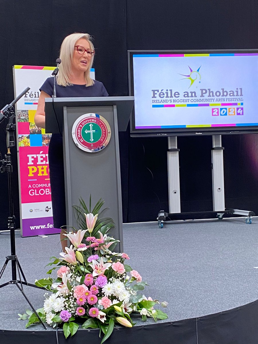 Féile an Phobail tweet media