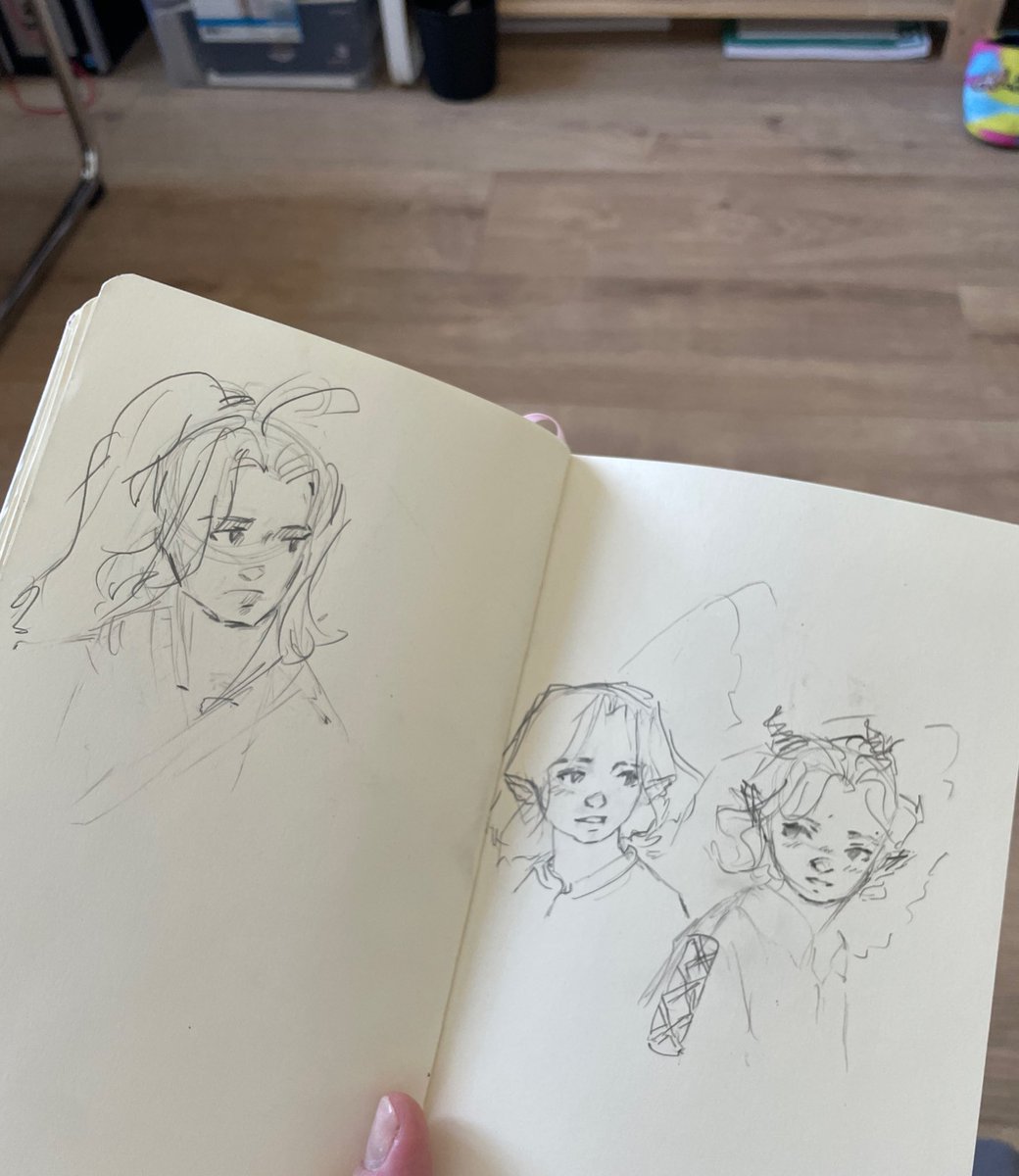 vash_poteryash's tweet image. Продуктивные курсы я считаю , для скетчей отлично подошло , главное задания делать быстро и тогда есть все шансы порисовать