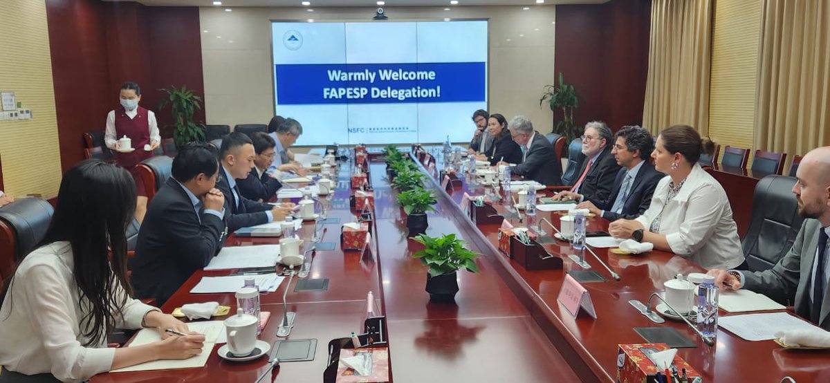 AgenciaFAPESP's tweet photo. #FAPESP e Fundação Nacional de Ciências Naturais da #China renovam acordo e planejam ampliar cooperação em pesquisa. Um workshop conjunto sobre agricultura de precisão será promovido no sábado, como parte da #FAPESPWeekChina. https://t.co/QVughaZwCt https://t.co/ROZ5zBlzOH