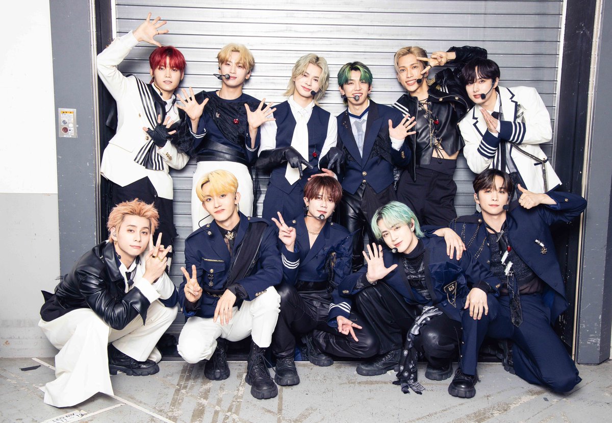 official__INI's tweet photo. INI 6TH SINGLE "THE FRAME"
PREMIUM SHOW CASE

#Special_Thanks_MINI

#INI #INI_THE_FRAME #INI_LOUD https://t.co/T7nyHdSOVK