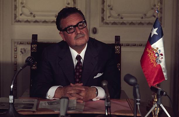 El 26 de junio de 1908 nace en Chile, Salvador Allende, que realizó una importante vida política y fue presidente de su país. Fue además un gran amigo de Cuba. En #LaHabanaDeTodos #TenemosMemoria