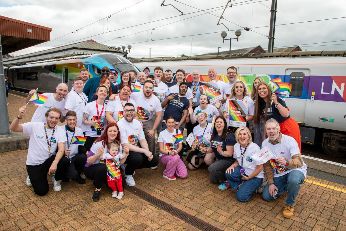 🌈 TransPennine Express (TPE) and LNER joined forces at York Railway Station for #PrideMonth, showcasing their 'Unity' and 'Together' trains. Joined by LGBTQIA+ youth charities, they celebrated York Pride 2024.
Read more: buff.ly/3zhyNDf