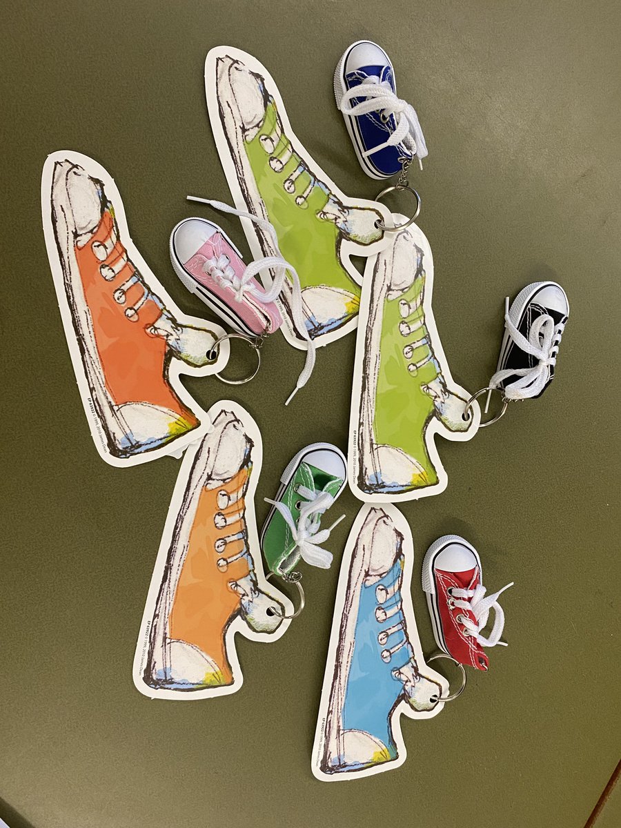 Mme Adamson tweet media