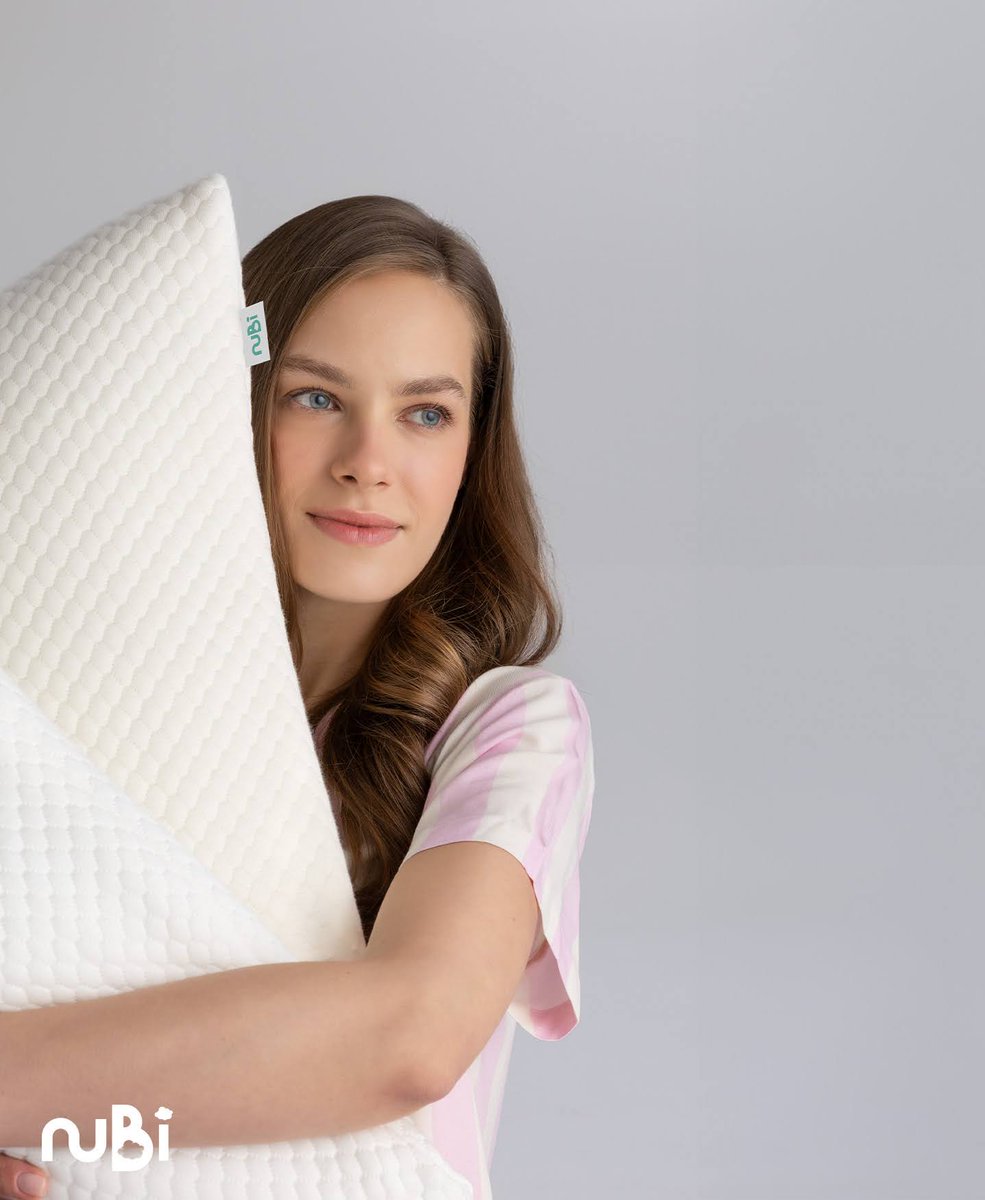 Normal yastık formundan vazgeçemeyen yumuşak dokulu yastık sevenlerin tercihi olması için viscoelastik malzemeden üretilen Visco Pillow, çift yönlü kullanımı ile de size kesintisiz uyku sağlar.

#Nubisleep #Nubiyatak #ViscoPillow