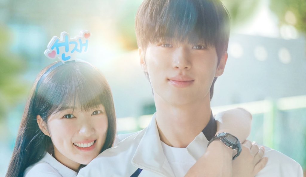 infodrakor_id's tweet image. Dua drama tvN ini sempet diremehkan tapi malah hits besar menyala tiada tara 🔥🔥

#Reply1997 ditolak berbagai aktor karena dulu rating drama tvN cuma kisaran 0%, dan drama pertama PD Shin Won Ho alhasil banyak yang gak ngerespon castingnya terus channel tvN belum banyak dramanya