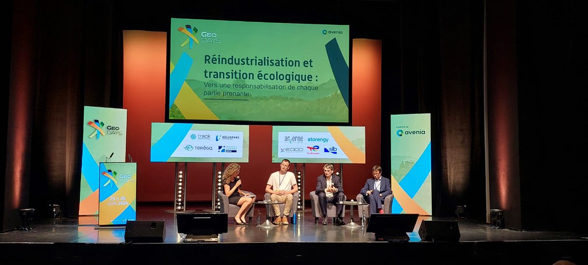 Sylvain Roche (@sylvain_roche) on Twitter photo @s_chailleux #ChaireTRENT <a href="/ScPoBx/">Sciences Po Bordeaux</a> est présent ce jour à #Pau pour les #GEODAYS2024 organisés par le <a href="/PoleAvenia/">PoleAvenia</a>. Il rappelle les clés d'appropriation des projets du sous-sol par les territoires et citoyens. <a href="/R3_TESNA/">R3 TESNA</a> @s_chailleux #ChaireTRENT <a href="/ScPoBx/">Sciences Po Bordeaux</a> est présent ce jour à #Pau pour les #GEODAYS2024 organisés par le <a href="/PoleAvenia/">PoleAvenia</a>. Il rappelle les clés d'appropriation des projets du sous-sol par les territoires et citoyens. <a href="/R3_TESNA/">R3 TESNA</a>