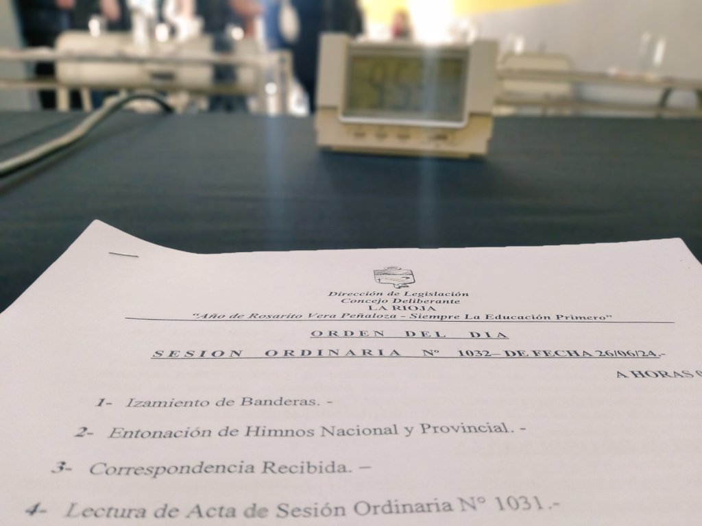 ⌚️En minutos dará comienzo la Sesión Ordinaria N° 1032 del Concejo Deliberante de la Capital. Esta vez, la sesión se traslada al Centro Vecinal del Barrio 4 de Junio, dando constancia del perfil socio comunitario de esta gestión. Seguila por 📲 facebook.com/ConcejoLaRioja.