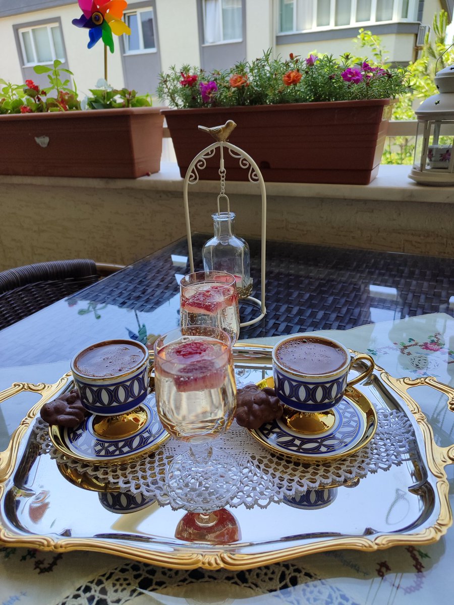 SUKUT74's tweet photo. Velhasıl kızım;
Lütuflar, zorluklara tahammül ettikten sonra tecelli eder... 
                   Osman Nuri Topbaş
                                🌙🦋 https://t.co/4hHsyCxaQF