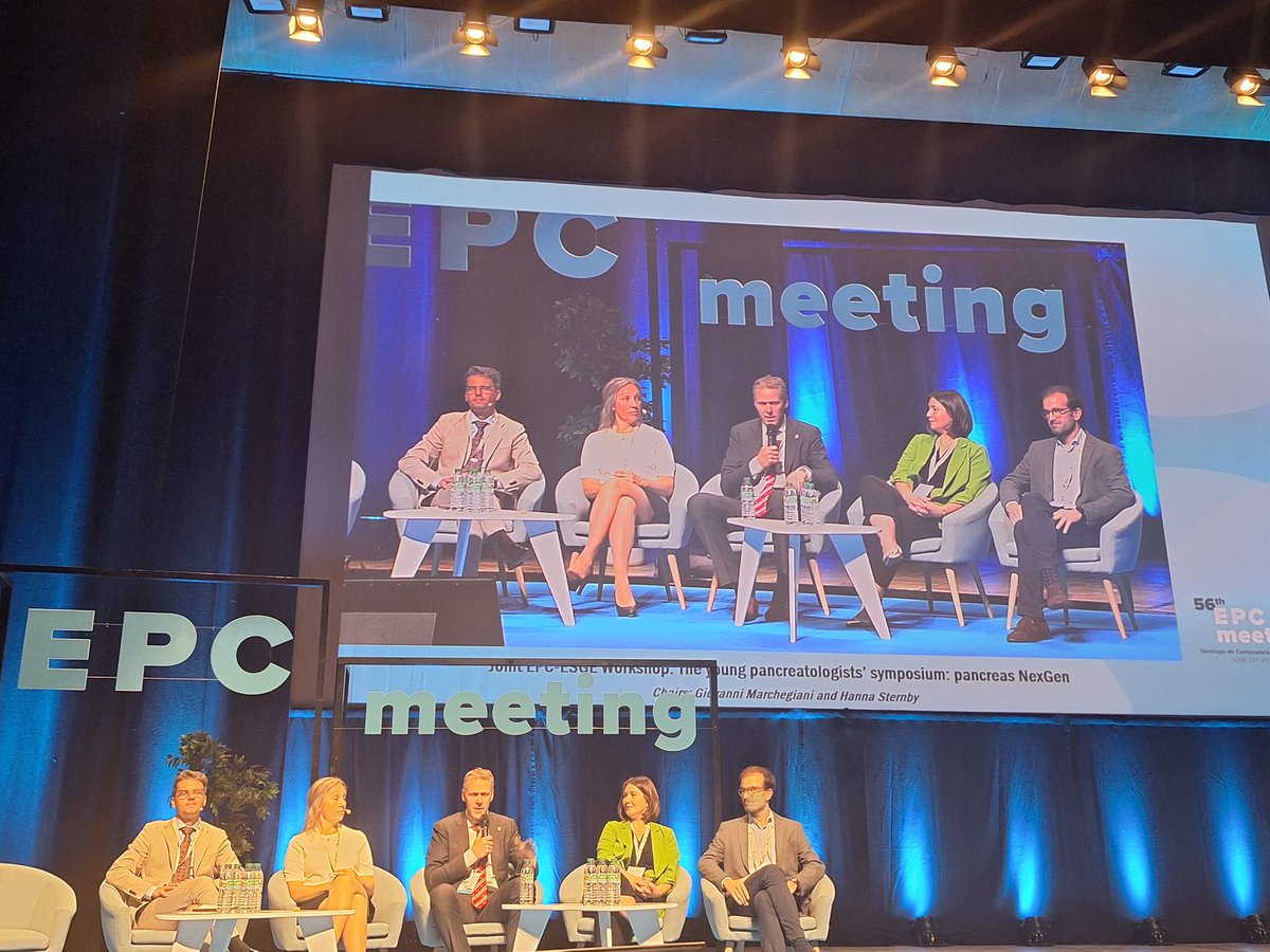 SN_gastro's tweet photo. 1° impressions on #EPCmeeting
🏹 what a stage 🎭🌟
🏹 excellent 💪 debate on management of #cystic #neoplasm
🚨 always order CT before surgery/MDT (due to anatomical variations of celiac trunk) and maybe it adds diagnostic value that prevents #surgery #pancreas https://t.co/jhRmVP36Ga