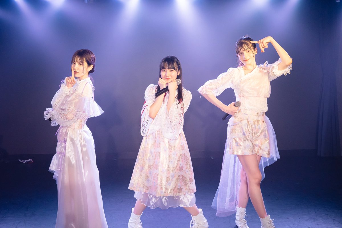 とりちゃん💬 (@yk123nwt) on Twitter photo 2024.6.23 おとめむワンマンライブ🎙️
📍六本木BIG HOUSE
"おとめむ撮影会"したいなぁー!!☺️
#らむい #推し #おとめむ #アイドル
<a href="/OTOMEMU2022/">OTOMEMU</a>
<a href="/otomemu_misaki/">矢野みさき/MisakiYano@おとめむ</a>
<a href="/otomemu_airi/">水瀬愛莉/Airi Minase@おとめむ</a>
<a href="/otomemu_mima/">ミマ/MIMA@おとめむ</a> 2024.6.23 おとめむワンマンライブ🎙️
📍六本木BIG HOUSE
"おとめむ撮影会"したいなぁー!!☺️
#らむい #推し #おとめむ #アイドル
<a href="/OTOMEMU2022/">OTOMEMU</a>
<a href="/otomemu_misaki/">矢野みさき/MisakiYano@おとめむ</a>
<a href="/otomemu_airi/">水瀬愛莉/Airi Minase@おとめむ</a>
<a href="/otomemu_mima/">ミマ/MIMA@おとめむ</a>
