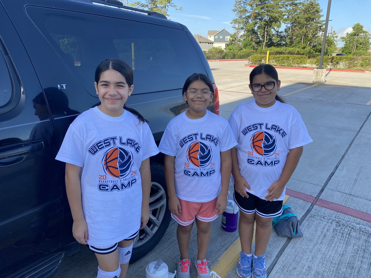 CSosa_Counselor's tweet photo. Ready for the last day of WL Camp! 🏐🏀 https://t.co/gknDskPAxq