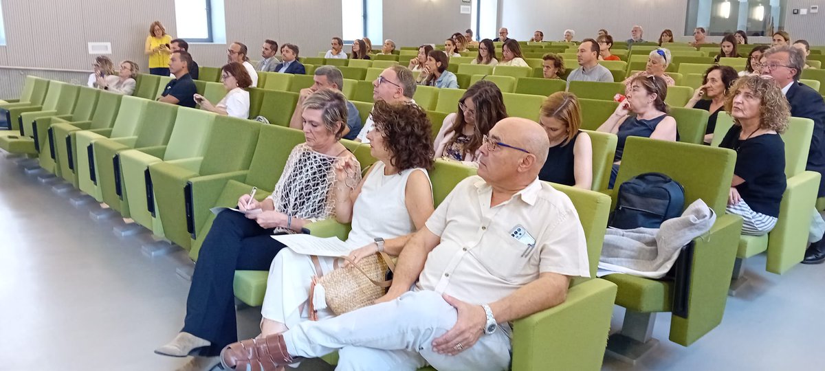 GVAagricultura's tweet photo. 🍈La Conselleria de Agricultura organiza una jornada para mostrar iniciativas que permiten reducir el desperdicio alimentario
🍈La Conselleria d'Agricultura organitza una jornada per a mostrar iniciatives que permeten reduir el desaprofitament alimentari
✅https://t.co/5mF7mhZct5 https://t.co/KKhcAEQkrg
