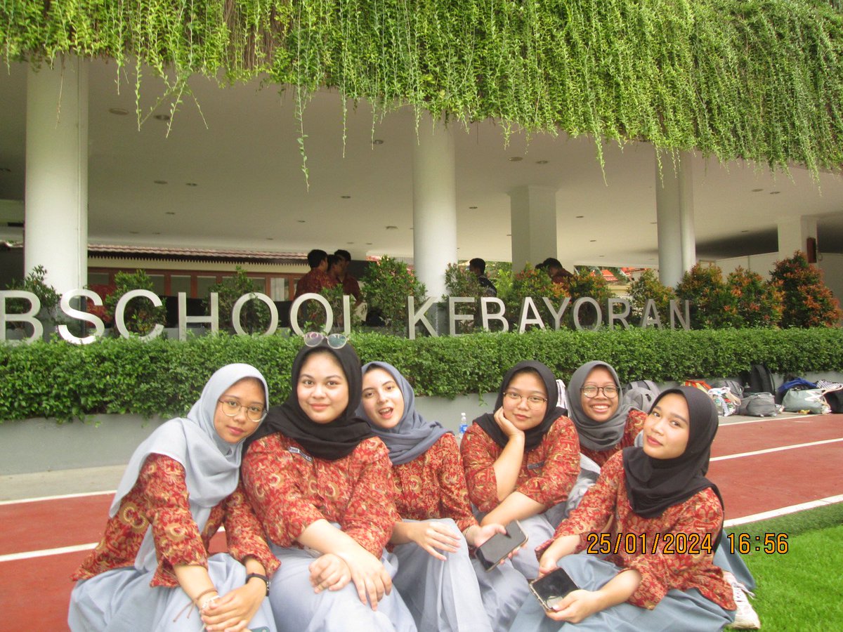 deyylagi's tweet photo. kinda miss agit era (except periode ujian-ptn i could die man) https://t.co/xKhmhoK6bx