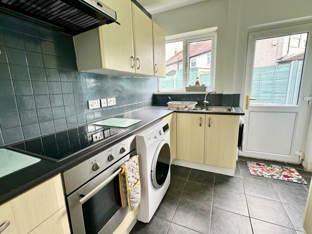 Hunters_BPL's tweet image. ✨NEW PROPERTY FOR SALE✨
Quebec Avenue, Blackpool
£135,000
**IMMACULATE 3 BED SEMI DETACHED HOUSE IN A GREAT LOCATION WITH A SOUTH FACING GARDEN**

rightmove.co.uk/properties/149…

#3bed #southfacinggarden