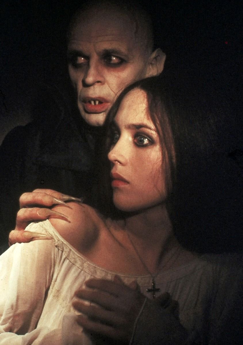 ddoniolvalcroze's tweet photo. Isabelle Adjani and Klaus Kinski, Nosferatu the Vampyre (1979, Werner Herzog) https://t.co/VORRNOAMcf