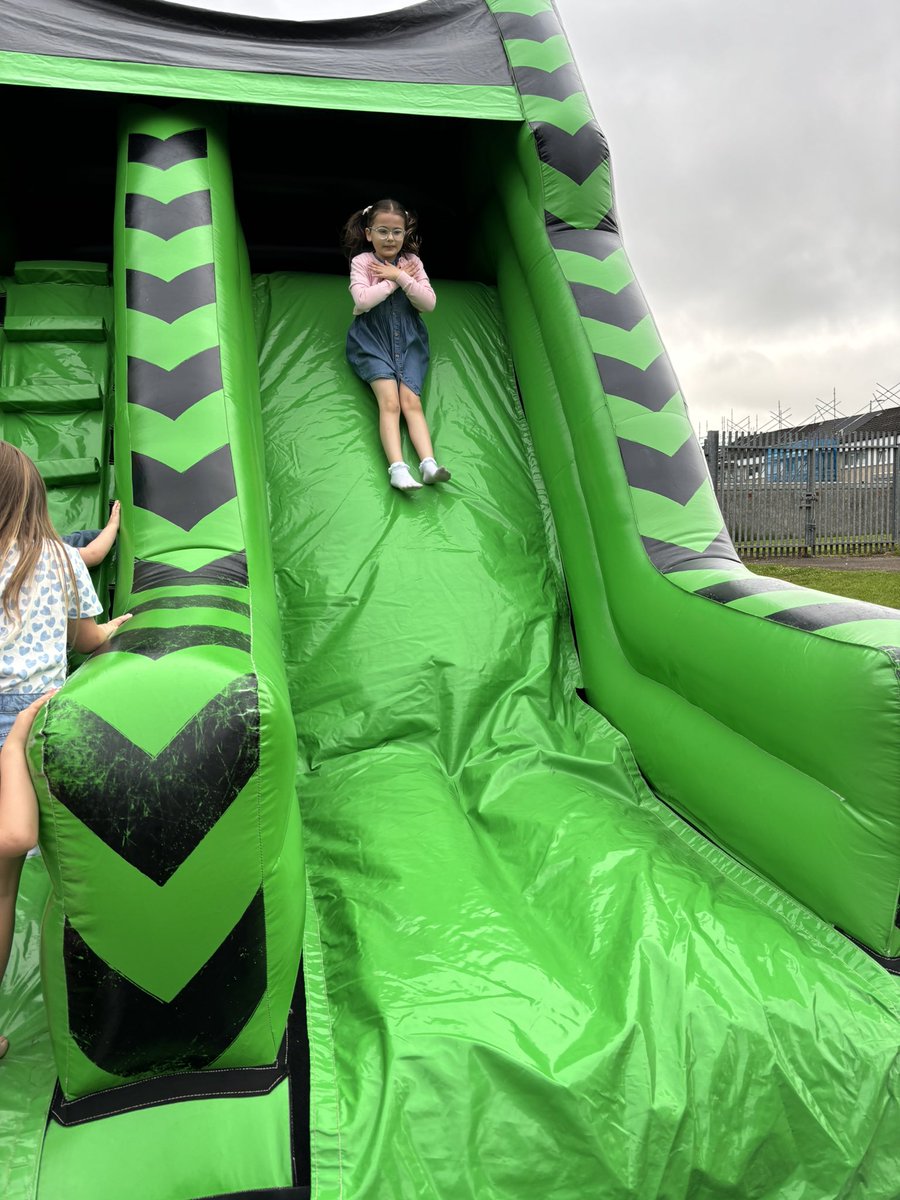 MissMcCallumMPS's tweet photo. Bouncing into the summer https://t.co/vZcFlnqvGS