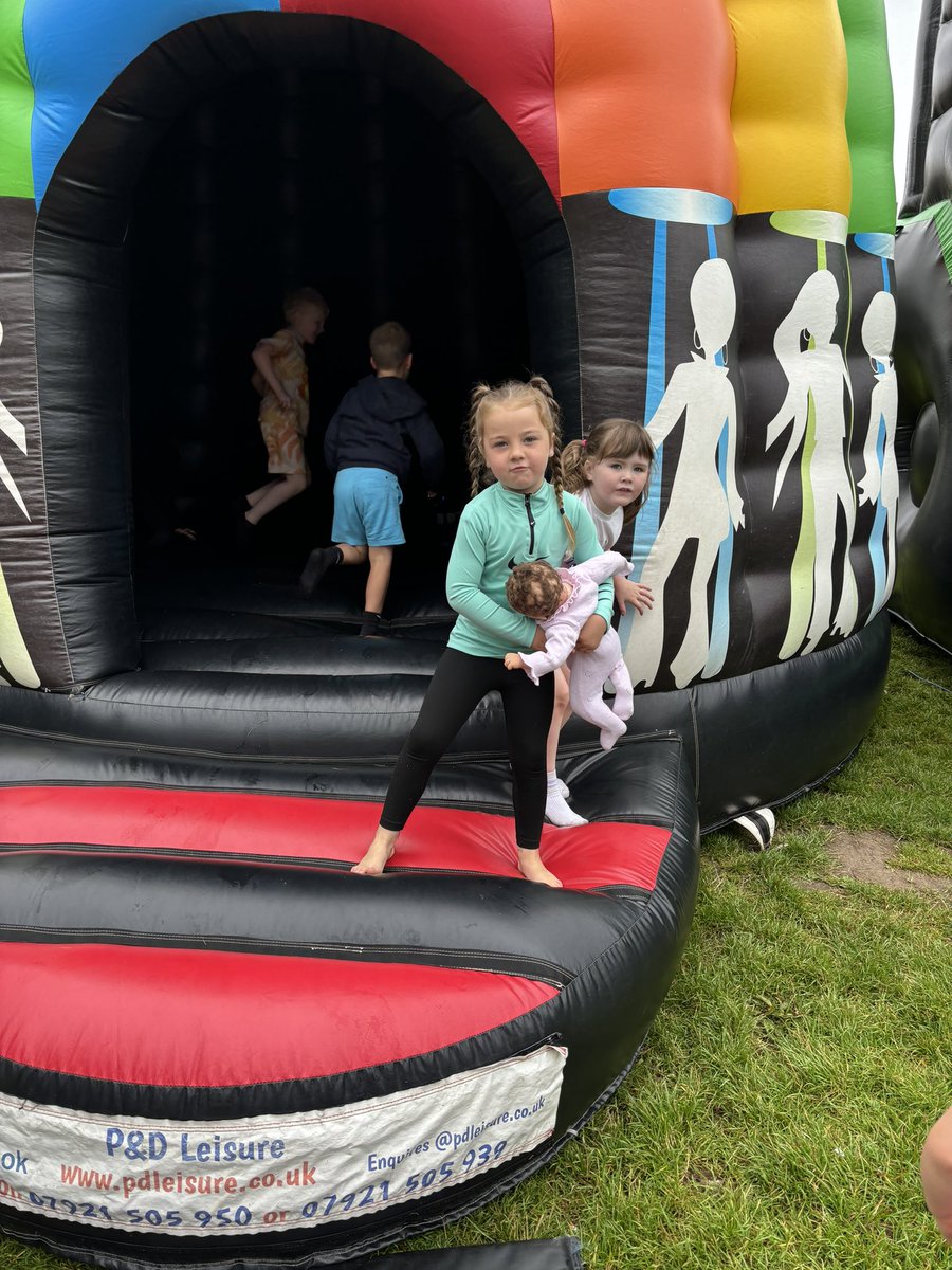 MissMcCallumMPS's tweet photo. Dance and bounce. https://t.co/3ynaKh0jhu