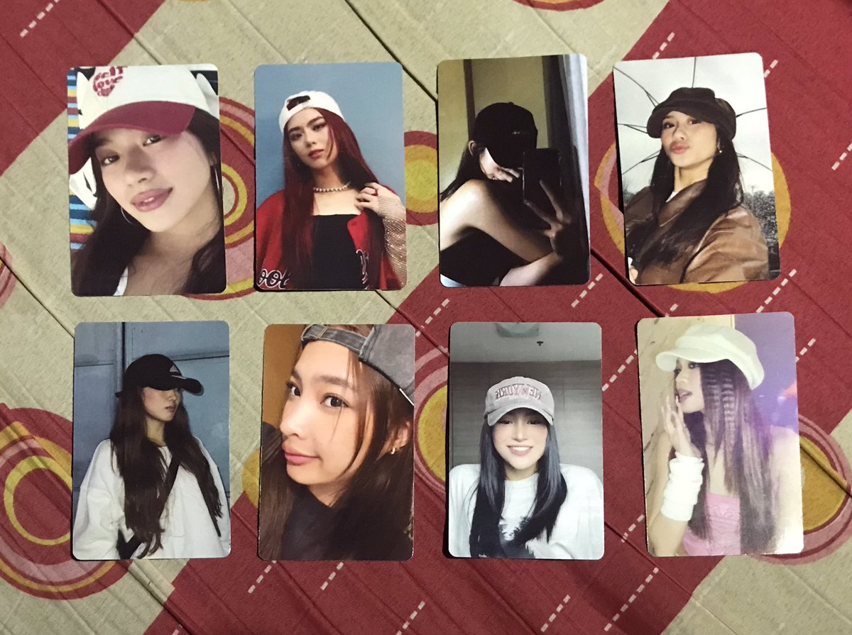 ilysmikha's tweet photo. my mikha inspired cap came home today! 🫶🏻 i love it so muchhhhhhh ❤️‍🔥 i love the photocards as well 😻 thank you so much @lucky_lythe 💗 https://t.co/jURLgeMq6D
